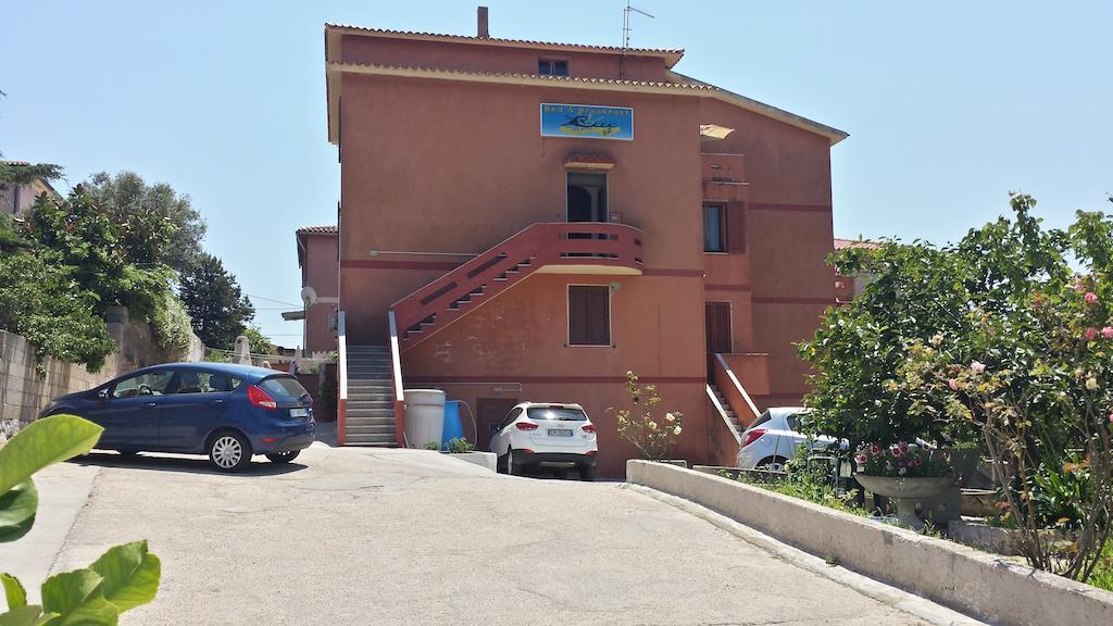 Guest House Tra Rocce E Mare La Maddalena  Dış mekan fotoğraf